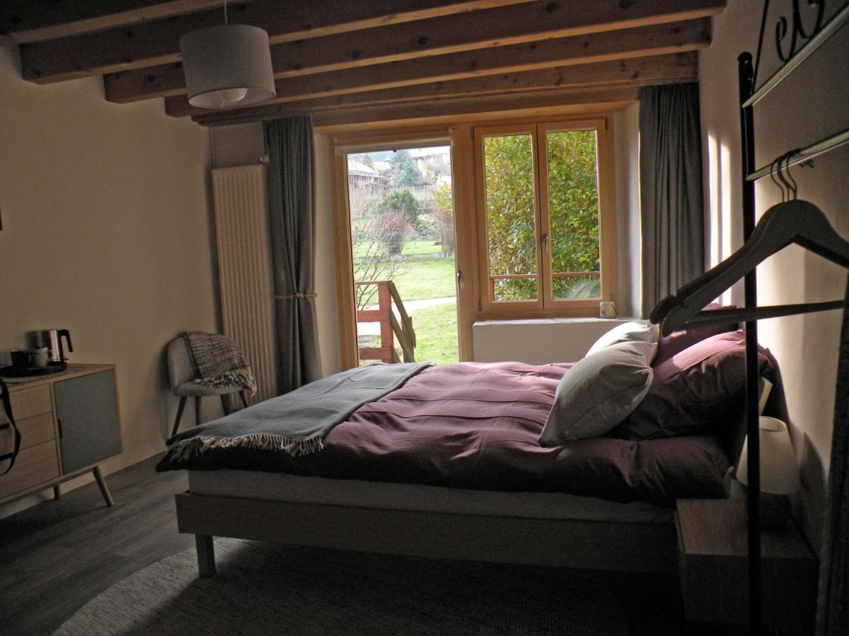 Le Pre Bed & Breakfast Juriens Exterior photo
